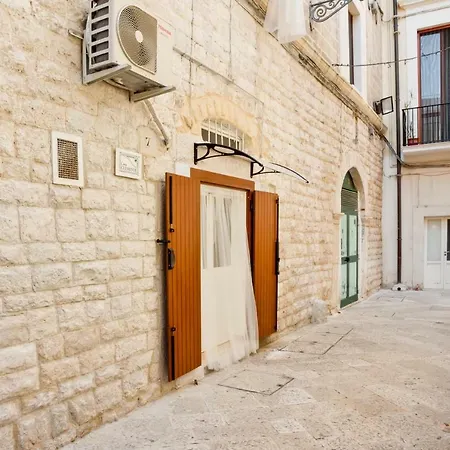 Guesthost - San Nicola Casa Clemente Apartman Bari
